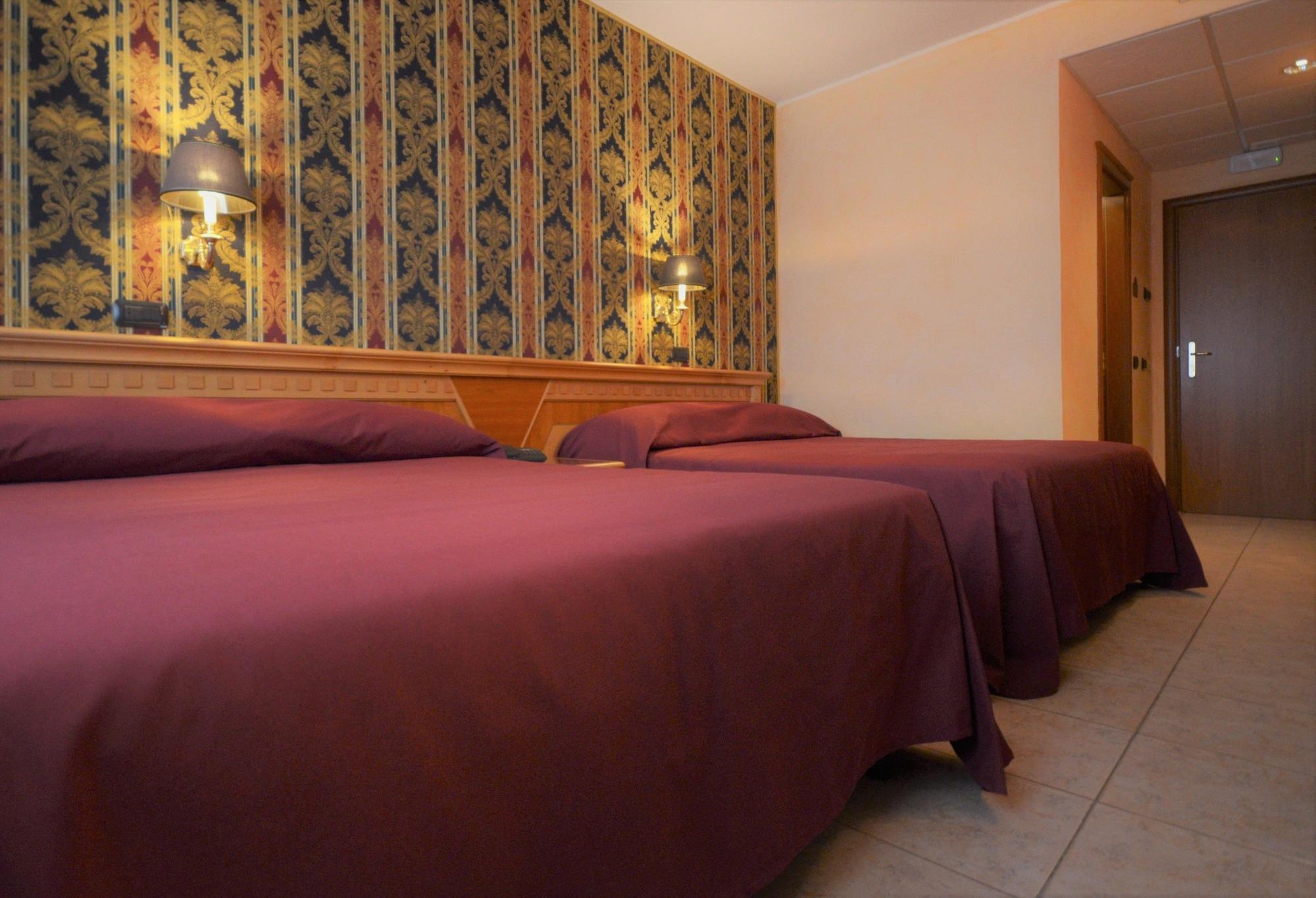 San Giovanni Rotondo Palace - Alihotels エクステリア 写真