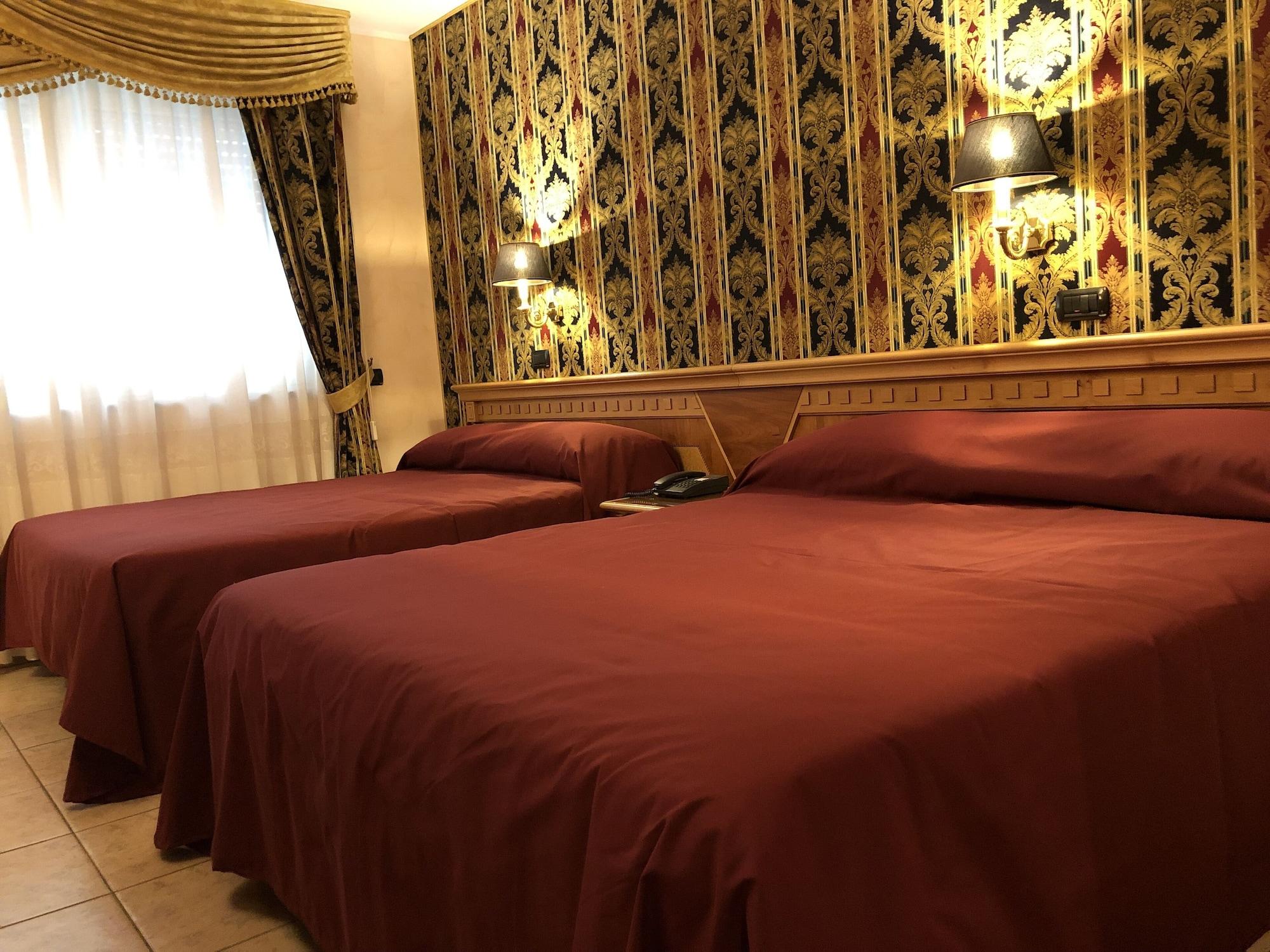 San Giovanni Rotondo Palace - Alihotels エクステリア 写真