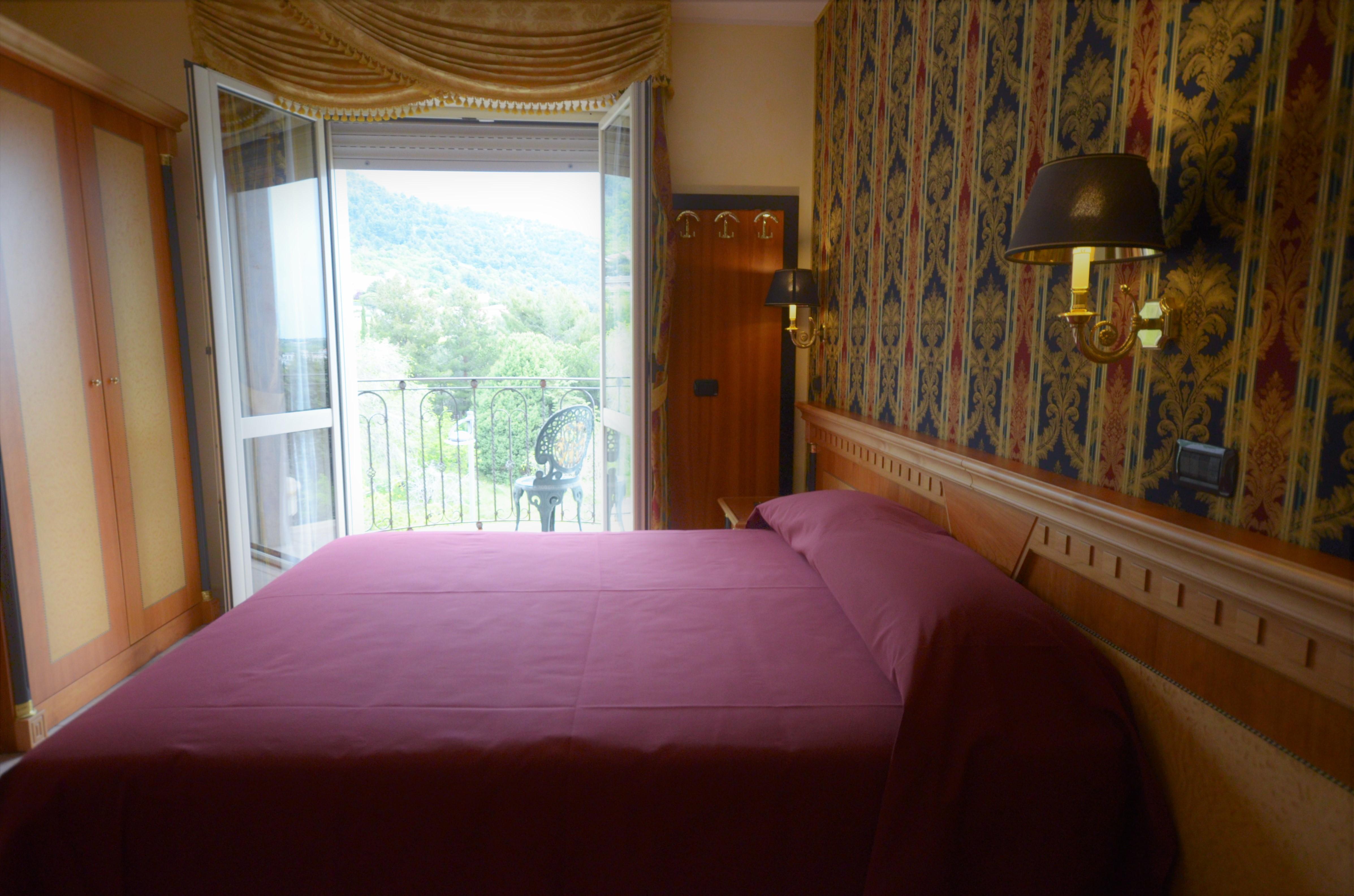 San Giovanni Rotondo Palace - Alihotels エクステリア 写真