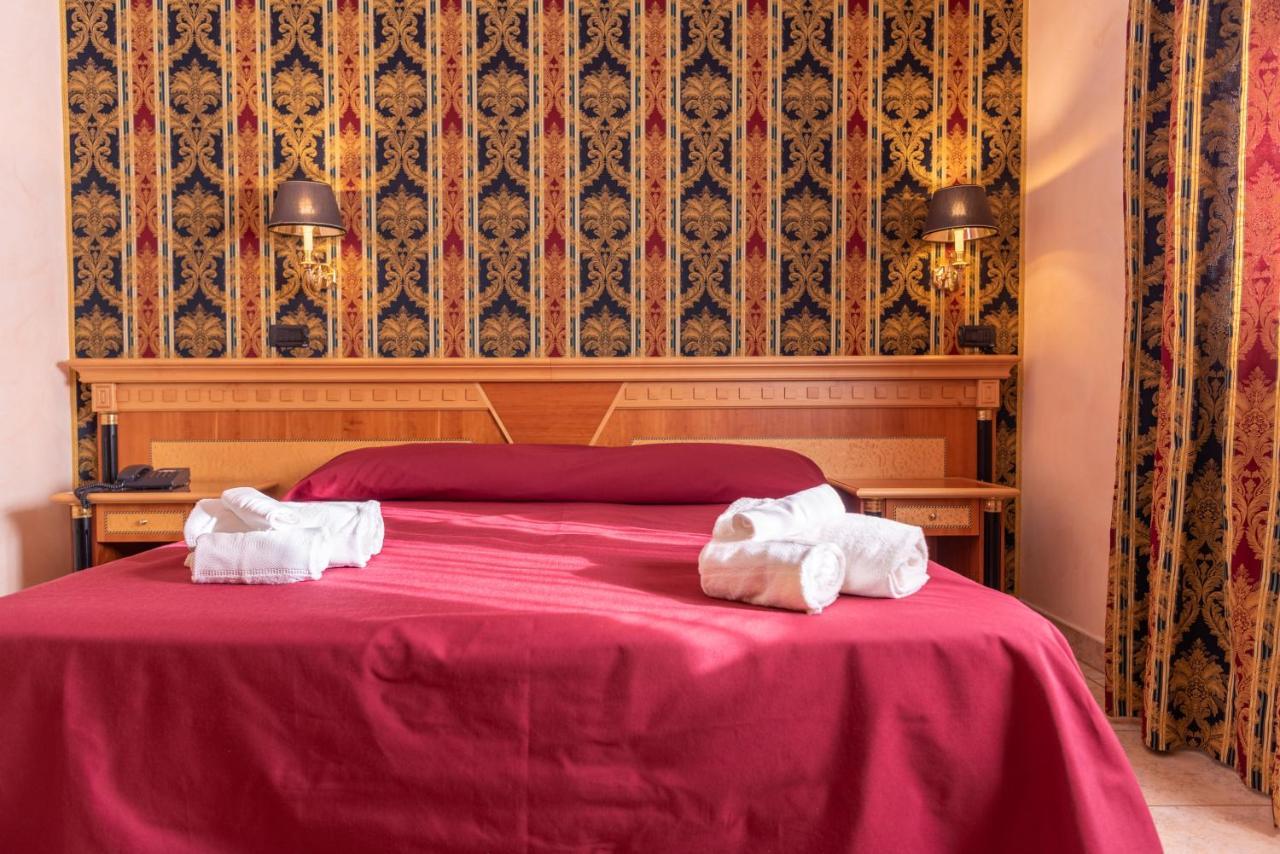 San Giovanni Rotondo Palace - Alihotels エクステリア 写真